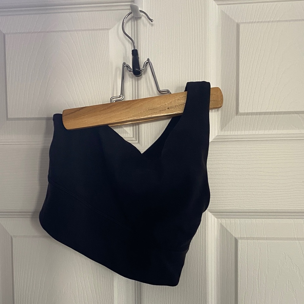 lululemon athletica Black Asymmetric 1 shoulder sports bra